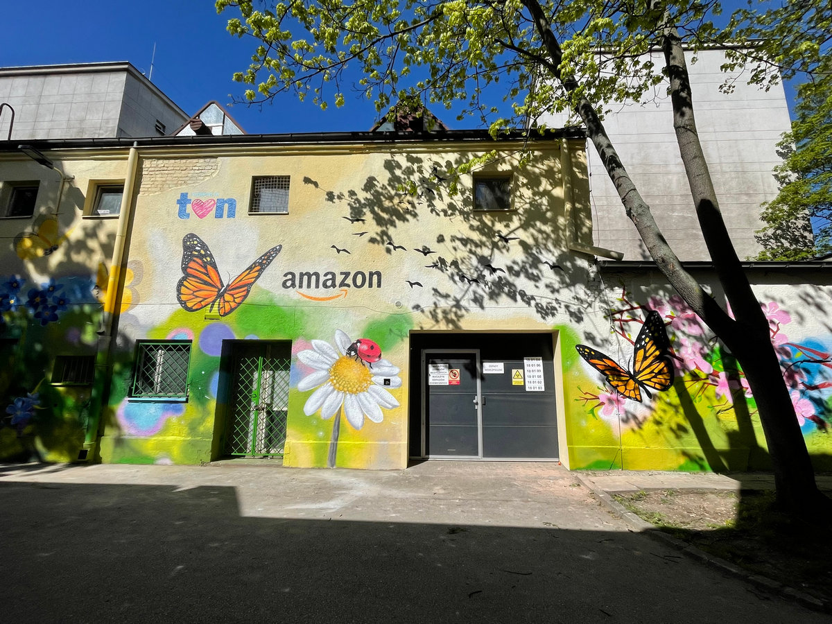 mural-fundacja-tvn-002