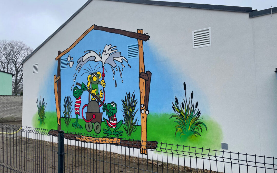 Mural Wodnik Szuparek w Kaliszu Pomorskim