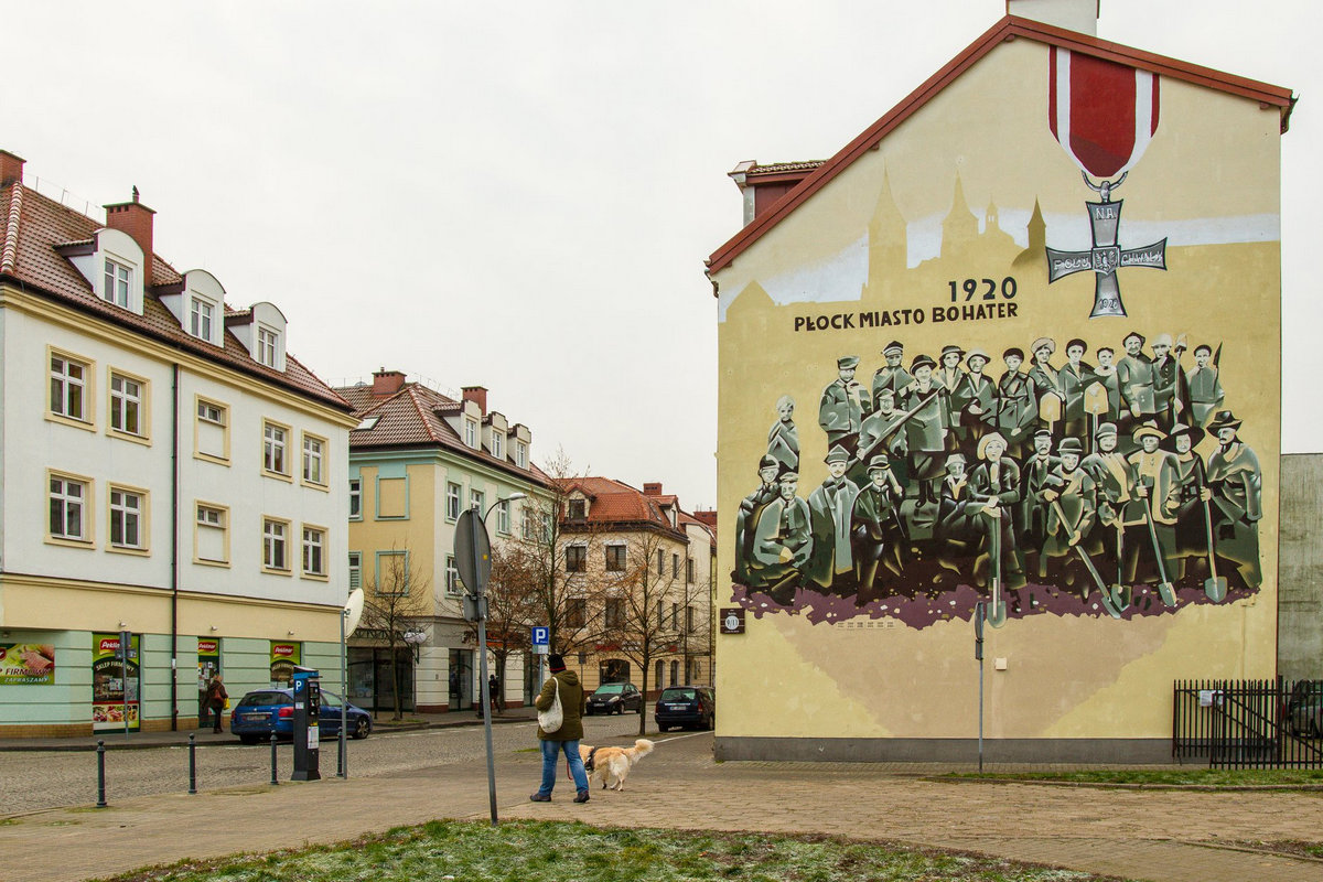 mural-patriotyczny-plock-001