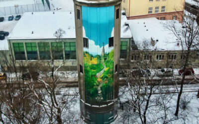 Mural ekologiczny na wieży ciśnień w Sandomierzu